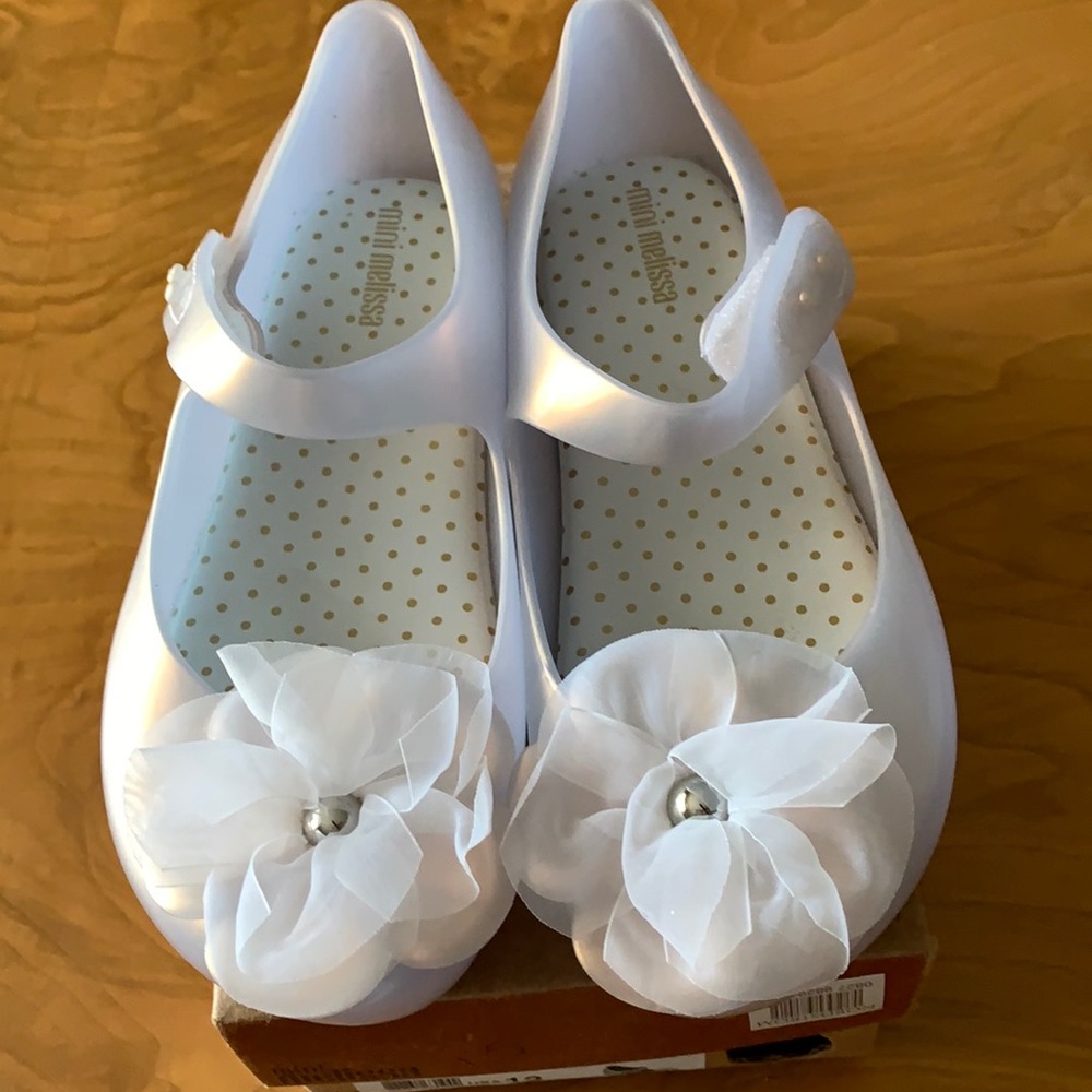 Mini Melissa Ultragirl, pearly white, size 12